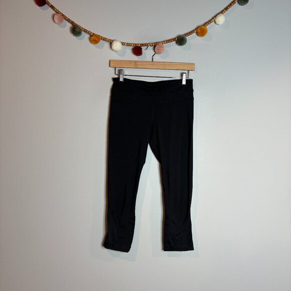 Lululemon black Run Inspire crops - Picture 1 of 5